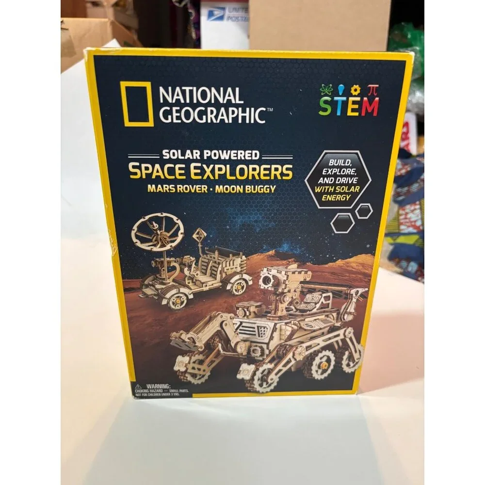 National Geographic Stem Solar Powered Space Explorers Mars Rover & Moon Buggy K
